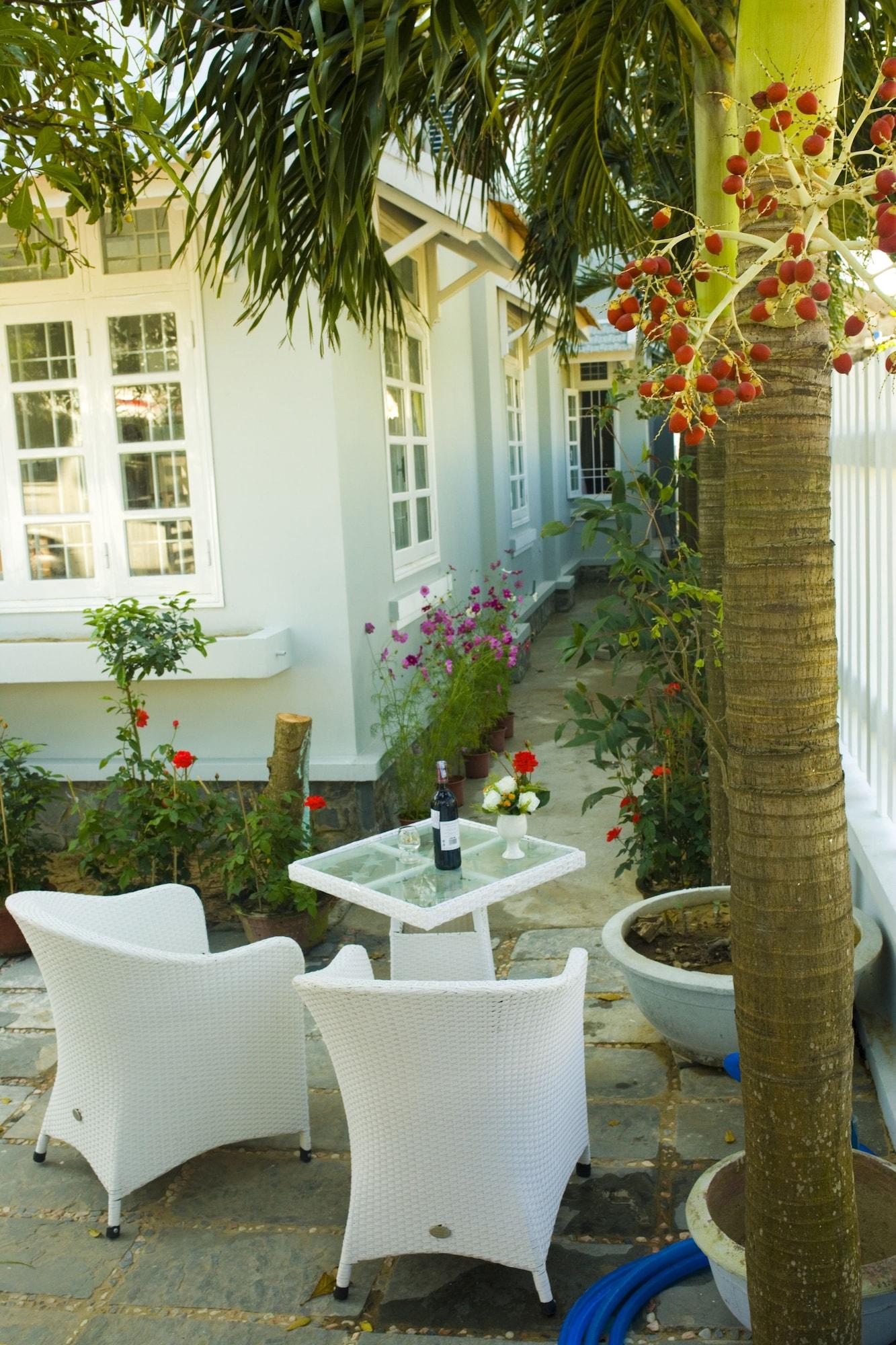 The Moon Villa Hoi An Bagian luar foto