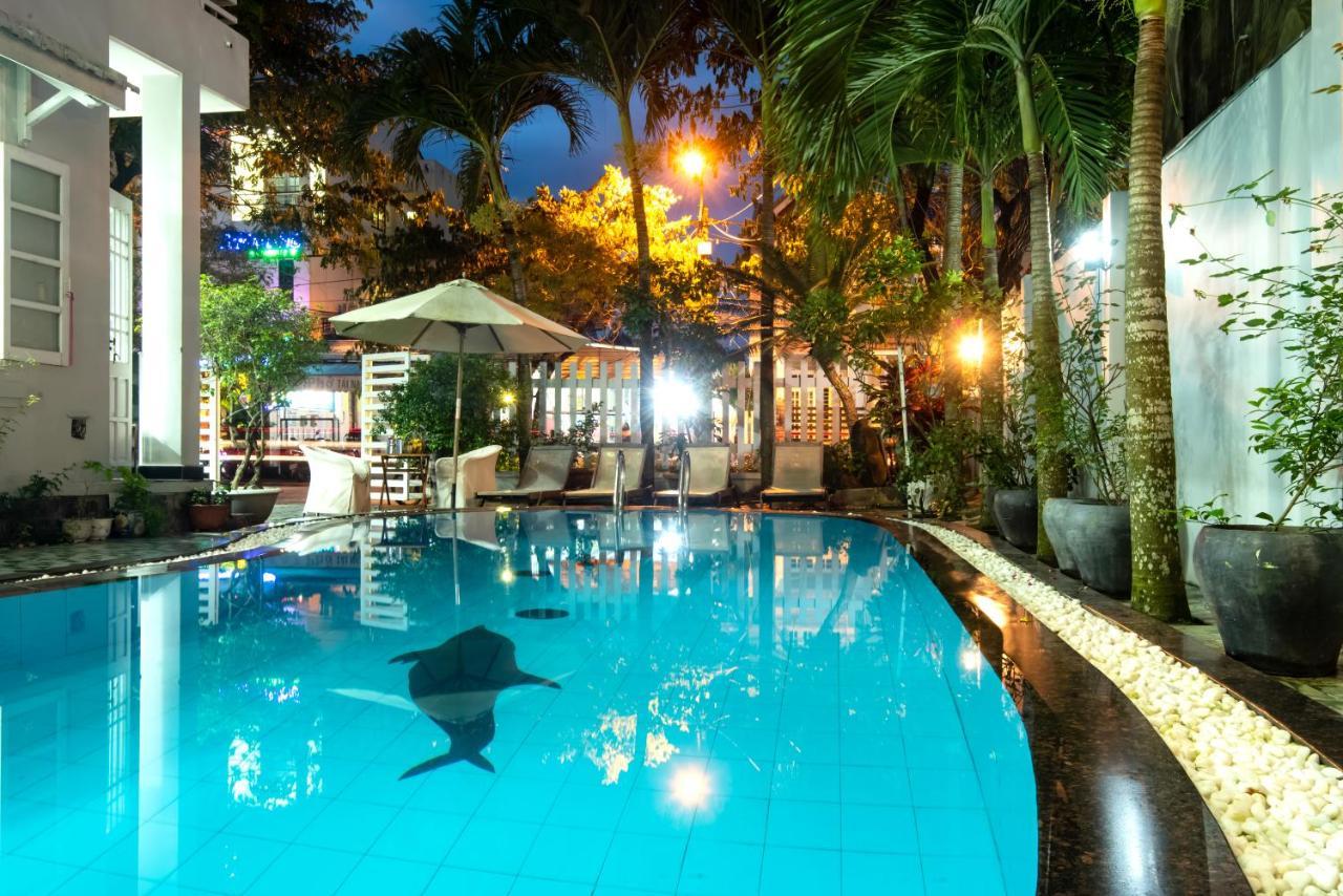 The Moon Villa Hoi An Bagian luar foto